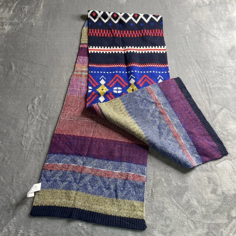 Old Navy Unisex Winter Scarf Black Blue and Red Diamond Pattern 13x70 Acrylic‎